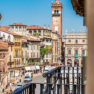Hoomee Piazza Erbe Apartamento Verona